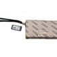 Muñequera marca GUESS con broche al frente