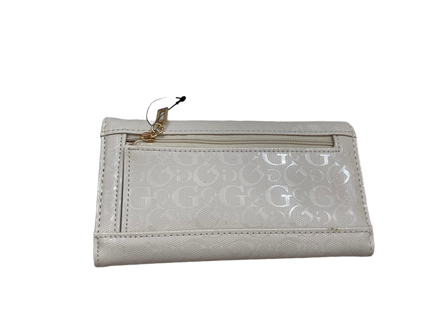 Cartera broche al frente marca GUESS material charol