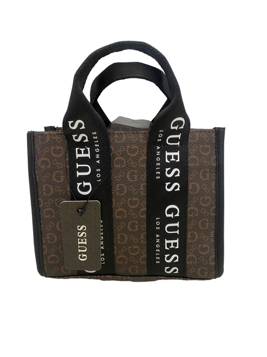 Mini Bolsa crossbody cuadrada con cadena GUESS